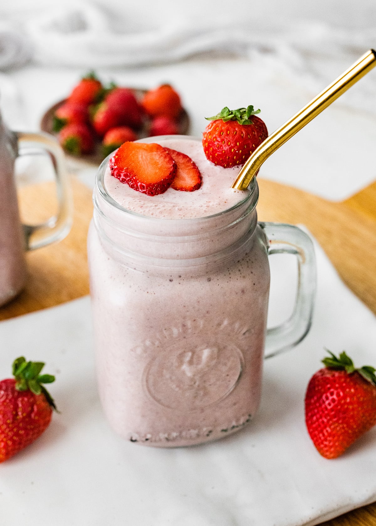 Strawberry Protein Shake – Eating Bird Food