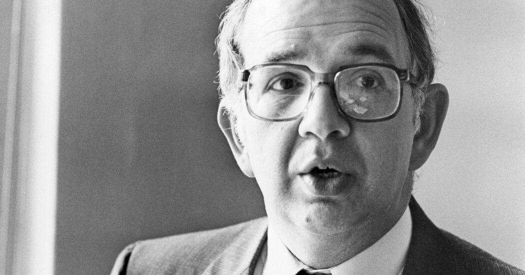 Rabbi Harold S. Kushner, Reassuring Greatest-Selling Writer, Dies at 88