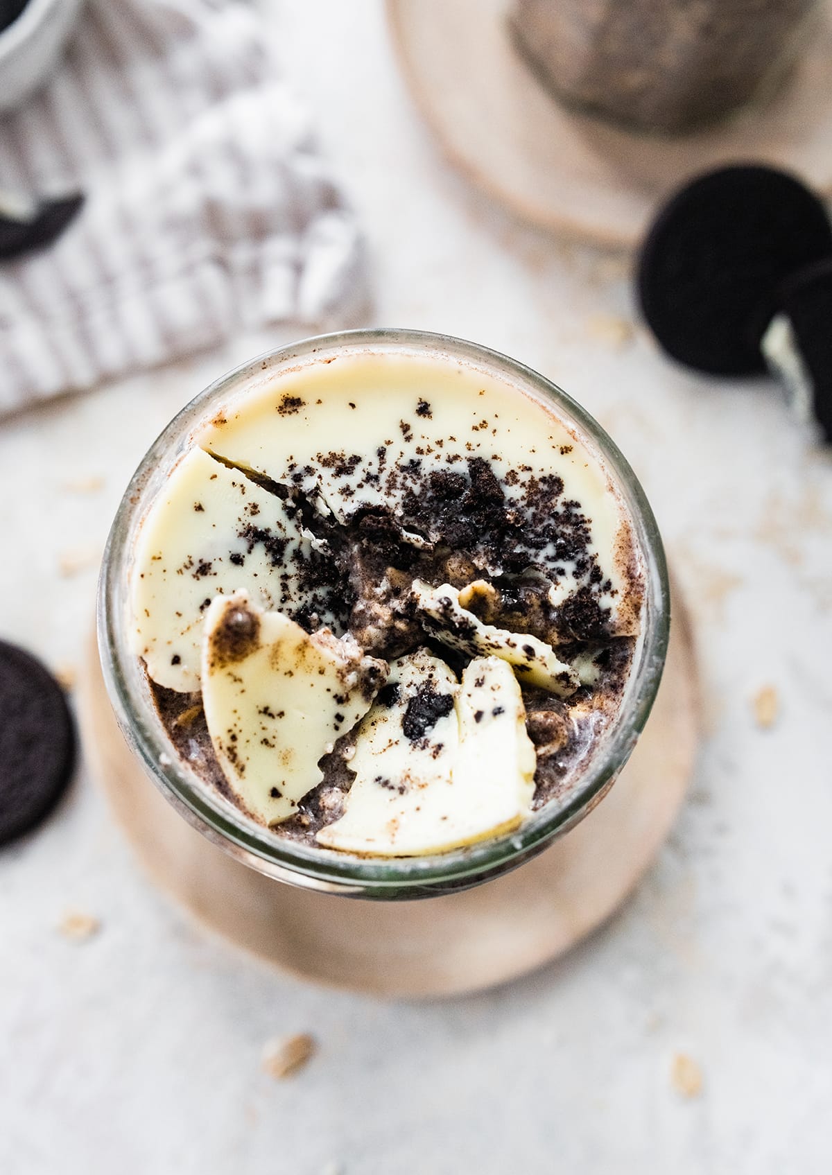 Cookies and Cream Overnight Oats