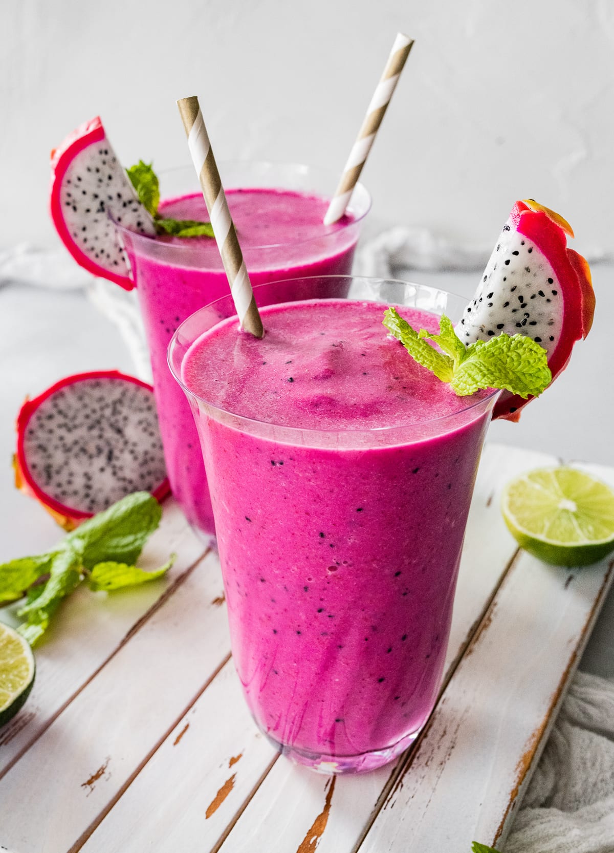 Dragon Fruit Smoothie – Eating Bird Food