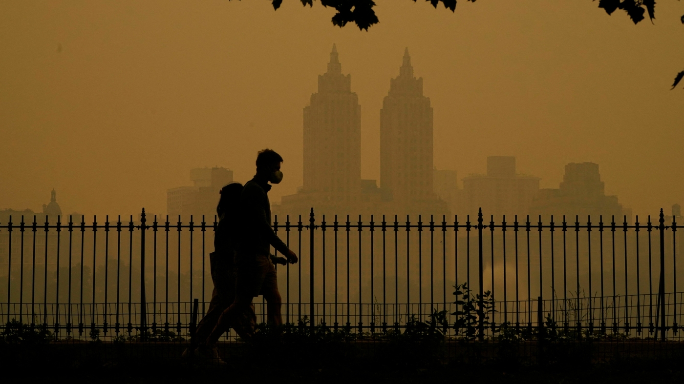 Remaining safe and sound as wildfire smoke lessens air excellent throughout swathes of the U.S. : Photographs