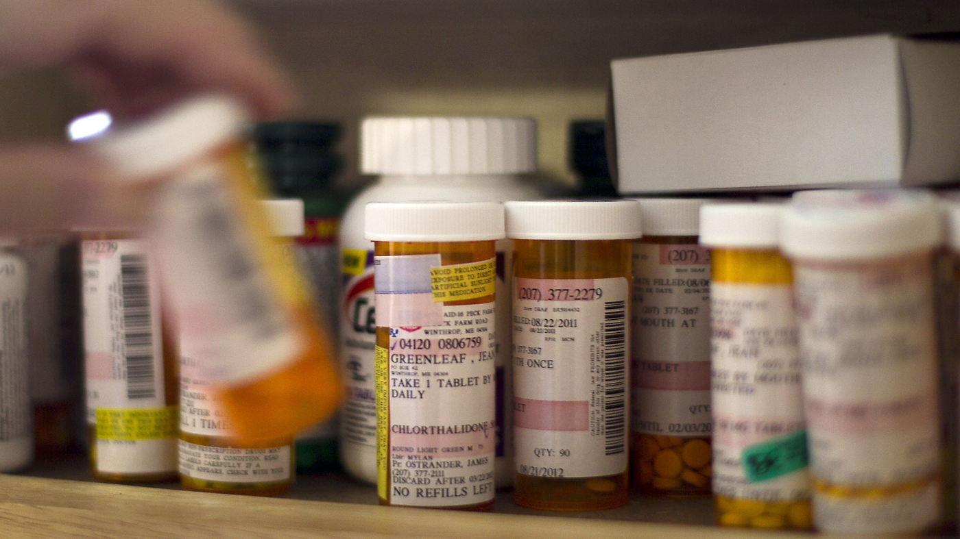 Why PBMs, or pharmacy benefit managers, are the focus of new bills in Congress : Shots