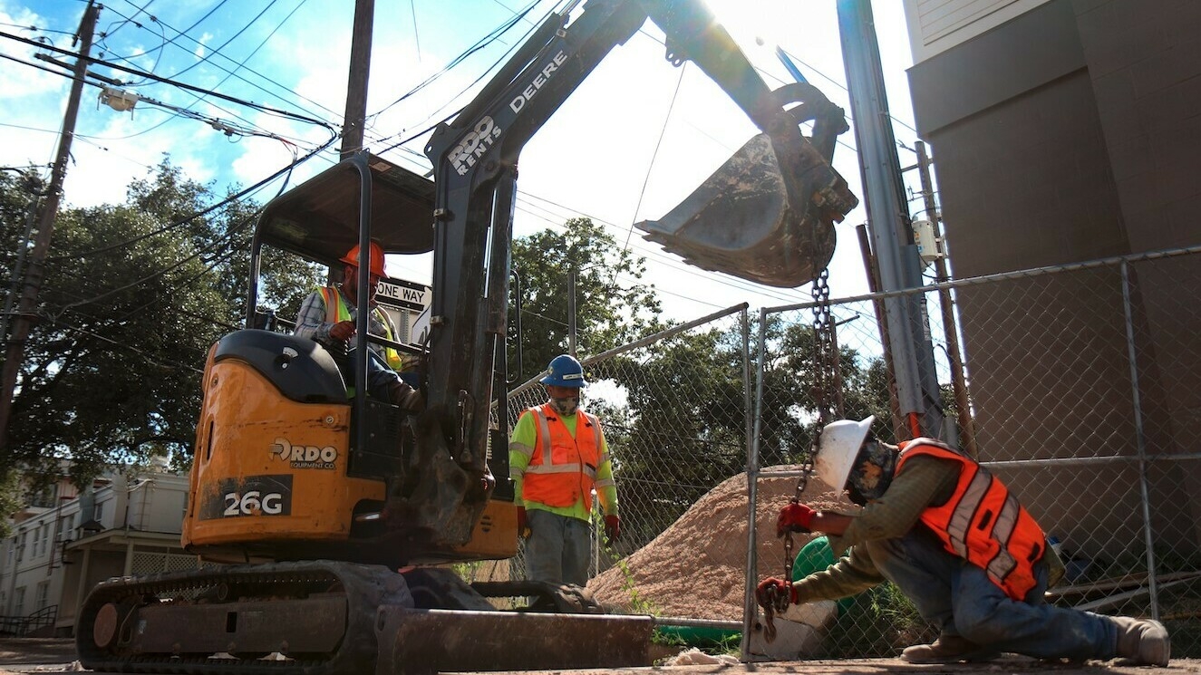 Texas law gets rid of mandated rest breaks for construction workers : Shots