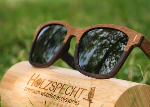 Österreichische Holzsonnenbrillen