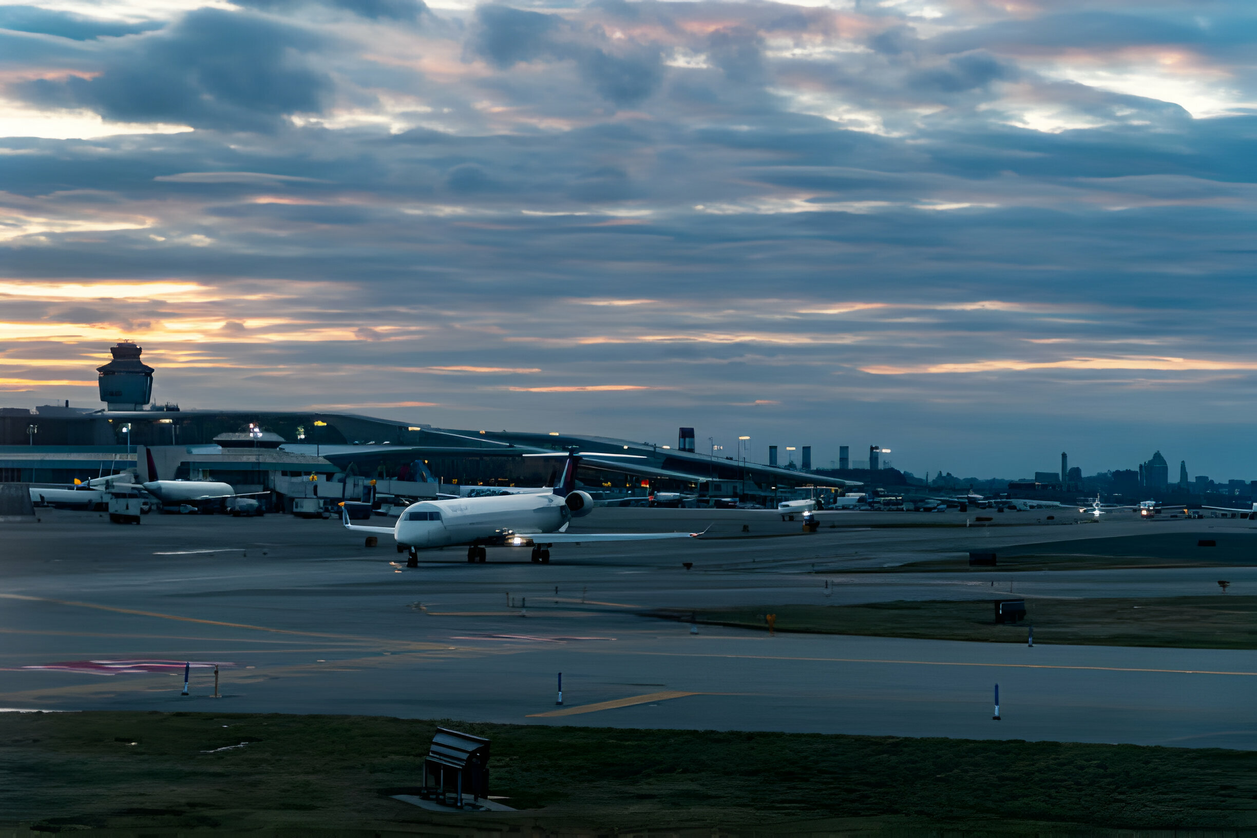 Ultimate Guide to JFK and LaGuardia Airport Car Services