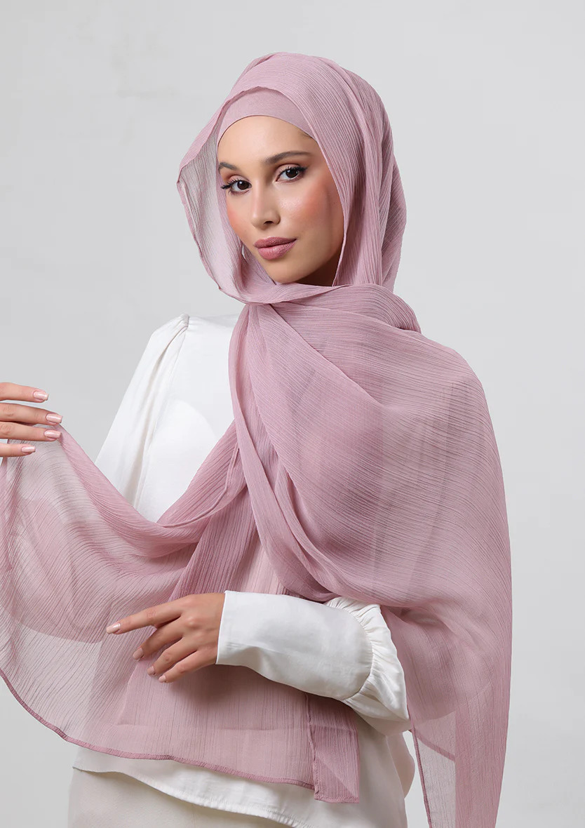 Enhance Your Modest Look with Rose Blush – Classic Shawl – Plain Crinkled Chiffon